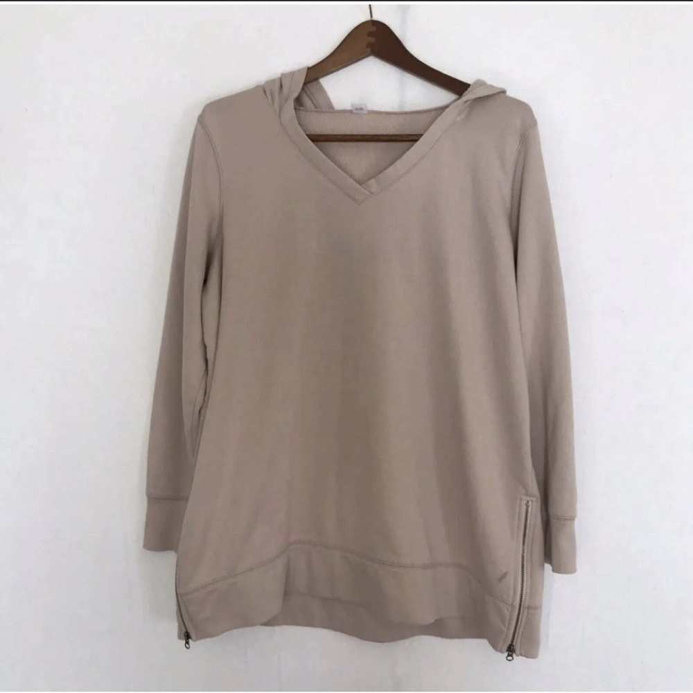 Old Navy Athletic Sweatshirt